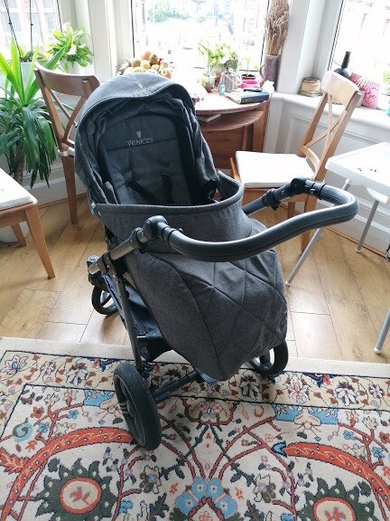 second hand venicci pram